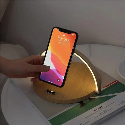 Luminar Edge™ – Wireless Charging Lamp with Adjustable Light